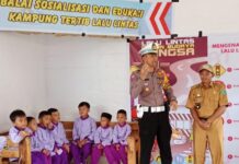 Sinergi Sat Lantas Polres Luwu timur dan Pemdes Puncak indah ciptakan Kampung tertib lalu lintas