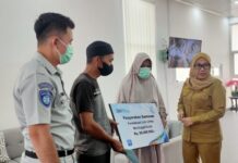 Jasa Raharja Mamuju Serahkan Santunan Meninggal Dunia pada Ahli Waris korban Lakalantas, 2 Atlet Sepak Takraw