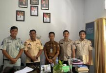 Jasa Raharja Bersinergi dengan UPTP Samsat Wajo Lakukan Sosialisasi Pajak Kendaraan di Kecamatan Tempe dan Tanasitolo