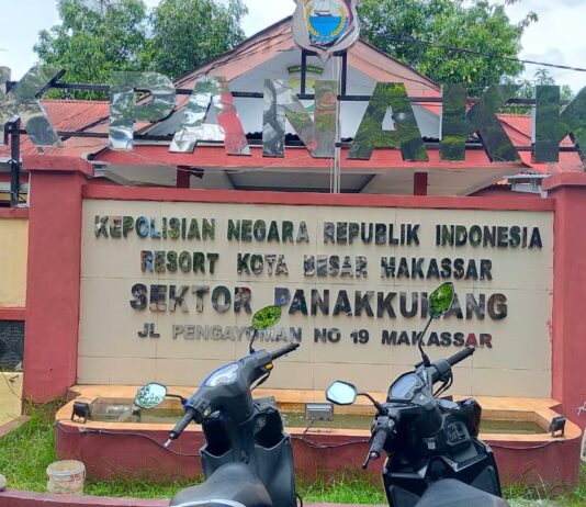 Perkelahian Emak-emak di Pampang Berujung di Polsek Panakkukang Makassar, Diduga Terlapor di Diskriminasi